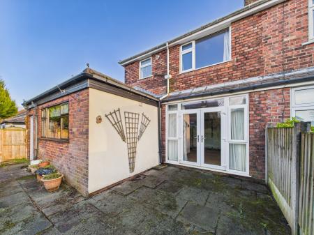3 bedroom Semi-detached house for sale in Daresbury Road, Eccleston, St Helens, WA10