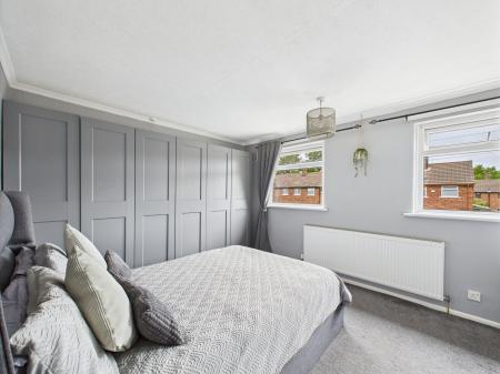 3 bedroom Terraced House for sale in Elizabeth Road, Haydock, WA11