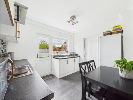 3 bedroom Terraced House for sale in Elizabeth Road, Haydock, WA11