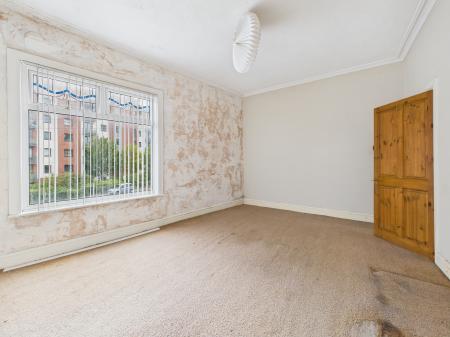 3 bedroom Terraced House for sale in Hall Street, St Helens Central, St Helens, WA10