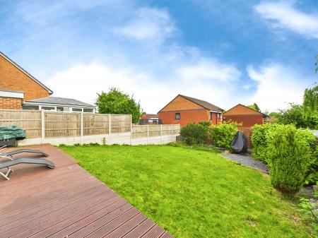 4 bedroom Semi-detached house for sale in Leighton Drive, St Helens, WA9