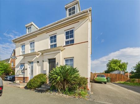 Leighton Drive, St Helens, WA9