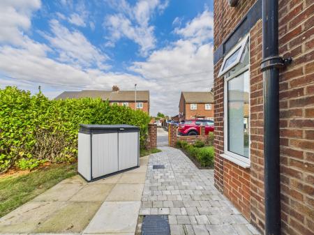 3 bedroom Semi-detached house for sale in Lloyd Street, Haydock, WA11