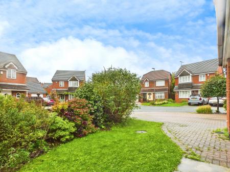 4 bedroom Detached house for sale in Mallard Gardens, St Helens, WA9