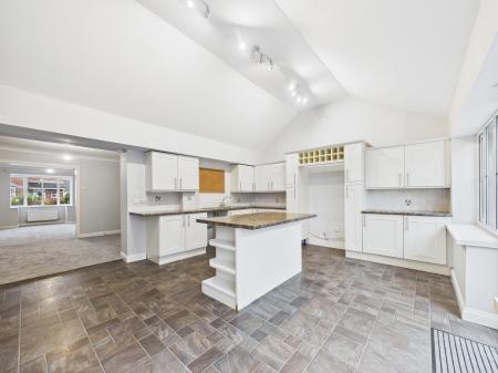 4 bedroom Detached house for sale in Mallard Gardens, St Helens, WA9