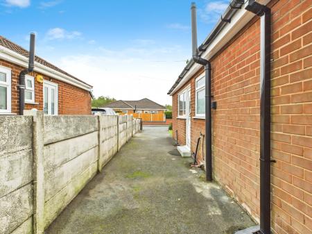 2 bedroom Bungalow for sale in Moore Drive, Haydock, WA11