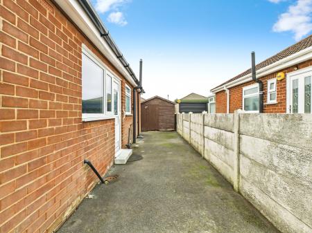 2 bedroom Bungalow for sale in Moore Drive, Haydock, WA11