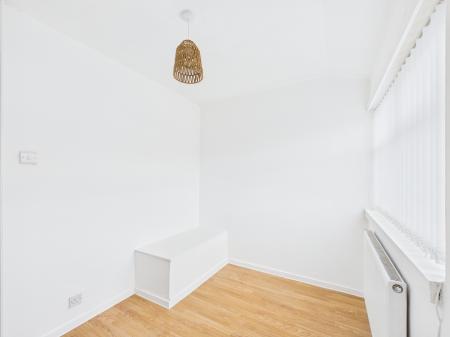 3 bedroom Town house for sale in Park Road, St Helens, WA11