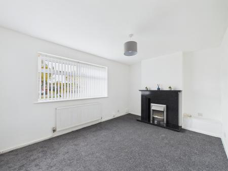 3 bedroom Town house for sale in Park Road, St Helens, WA11