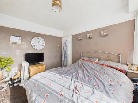 3 bedroom Semi-detached house for sale in Queens Drive, Windle, St Helens, WA10