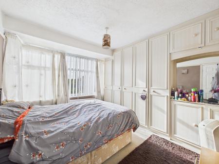 3 bedroom Semi-detached house for sale in Queens Drive, Windle, St Helens, WA10