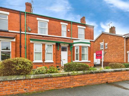 Queens Road, West Park, St Helens, WA10