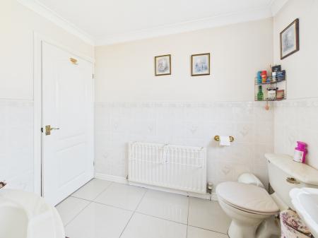 4 bedroom Detached house for sale in Springfield Park, Haydock, WA11