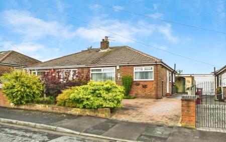 St Albans Close, Haydock, WA11