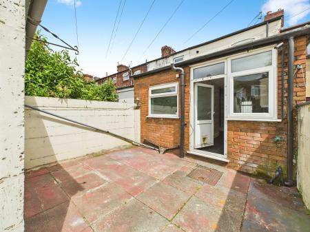 2 bedroom Terraced House for sale in Stanhope Street, St Helens Central, St Helens, WA10