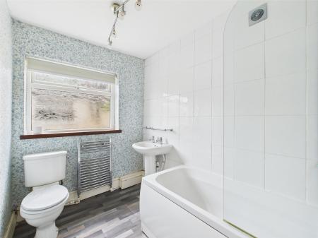 2 bedroom Terraced House for sale in Stanhope Street, St Helens Central, St Helens, WA10