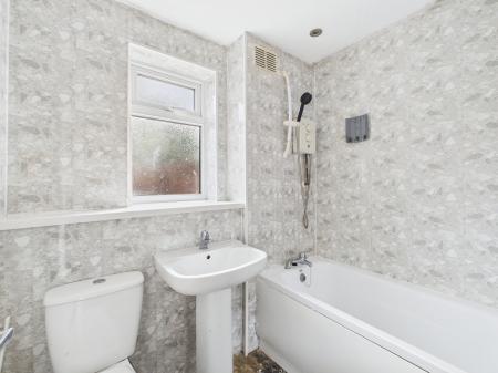 2 bedroom Terraced House for sale in Station Road, Haydock, St Helens, WA11