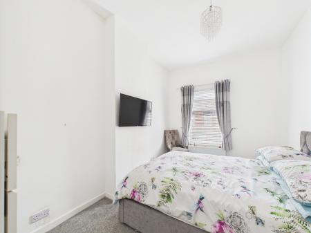 3 bedroom Terraced House for sale in Station Road, Haydock, WA11
