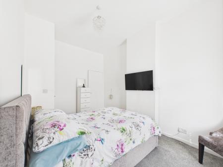 3 bedroom Terraced House for sale in Station Road, Haydock, WA11