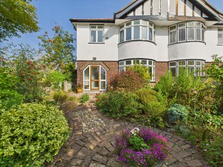 3 bedroom Semi-detached house for sale in Stuart Road, Windle, St Helens, WA10