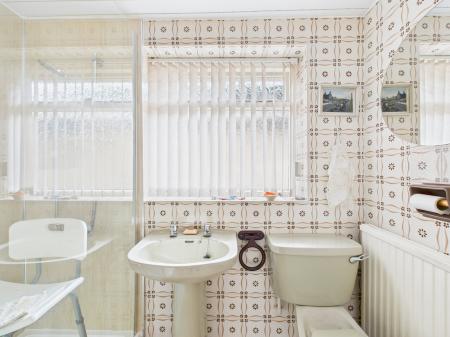 2 bedroom Bungalow for sale in Teesdale Road, Haydock, WA11