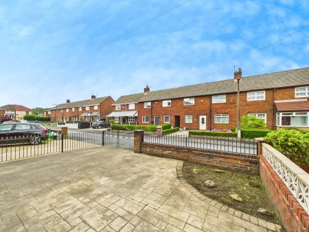 3 bedroom Semi-detached house for sale in The Close, Haydock, WA11