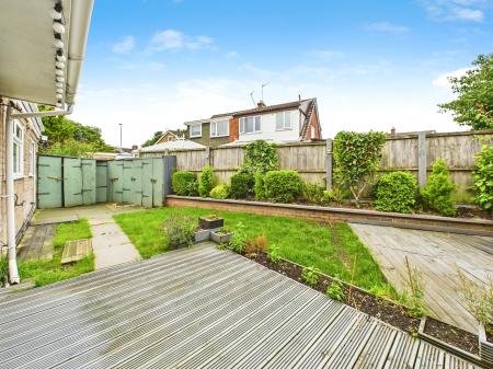 3 bedroom Semi-detached house for sale in Trent Close, Sutton, St Helens, WA9