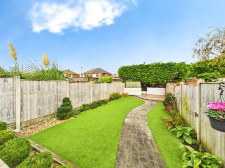 2 bedroom Terraced House for sale in Vicarage Road, Haydock, WA11