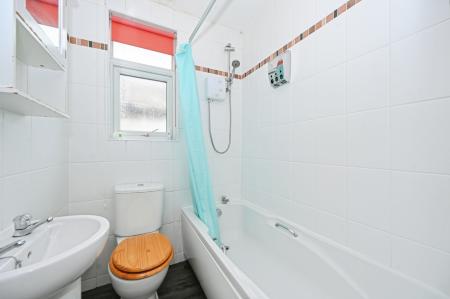 3 bedroom Terraced House for sale in Vincent Street, St Helens Central, St Helens, WA10