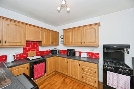 3 bedroom Terraced House for sale in Vincent Street, St Helens Central, St Helens, WA10
