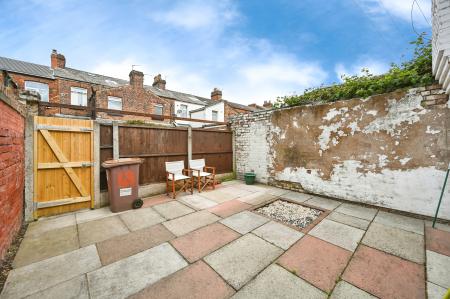 3 bedroom Terraced House for sale in Vincent Street, St Helens Central, St Helens, WA10