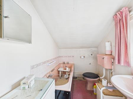 2 bedroom Terraced House for sale in West End Road, Haydock, WA11