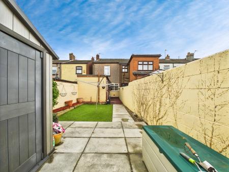 2 bedroom Terraced House for sale in West End Road, Haydock, WA11