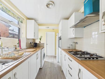2 bedroom Terraced House for sale in West End Road, Haydock, WA11