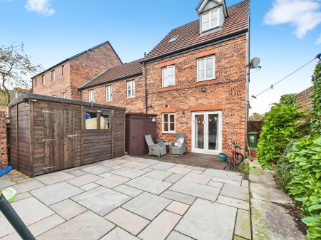 4 bedroom Town house for sale in Wexford Close, Haydock, WA11