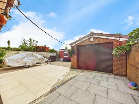 3 bedroom Bungalow for sale in Woodside Road, Haydock, WA11