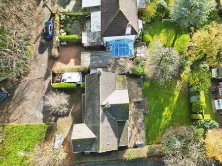 4 bedroom Detached house for sale in Grange Drive, Eccleston Hill, St Helens, WA10