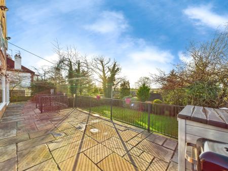 4 bedroom Detached house for sale in Grange Drive, Eccleston Hill, St Helens, WA10