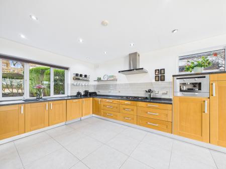 4 bedroom Detached house for sale in Grange Drive, Eccleston Hill, St Helens, WA10