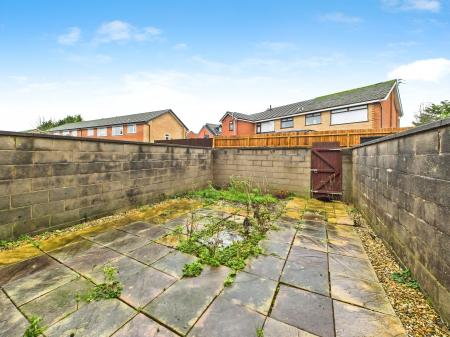 2 bedroom Terraced House for sale in Station Road, Haydock, WA11