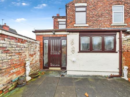 3 bedroom End of terrace house for sale in Blackbrook Road, St Helens, WA11