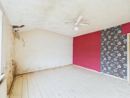 2 bedroom Terraced House for sale in Yewtree Avenue, Sutton, St Helens, WA9