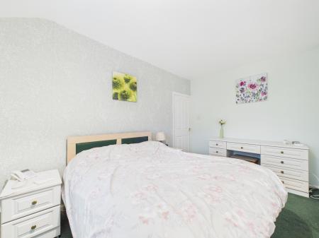 3 bedroom Semi-detached house for sale in Scholes Lane, Thatto Heath, St Helens, WA10