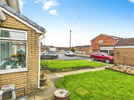 3 bedroom Semi-detached house for sale in Rampit Close, Haydock, WA11
