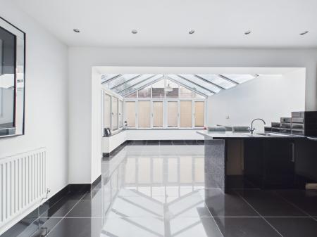 3 bedroom Town house for sale in The Hedgerows, Haydock, WA11