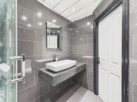 3 bedroom Town house for sale in The Hedgerows, Haydock, WA11