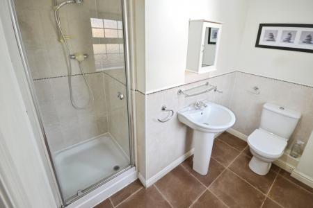 5 bedroom Detached house to let in Walnut Grove, St Helens, WA9