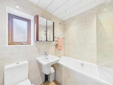 4 bedroom Semi-detached house for sale in Higher Lane, Crank, St Helens, WA11