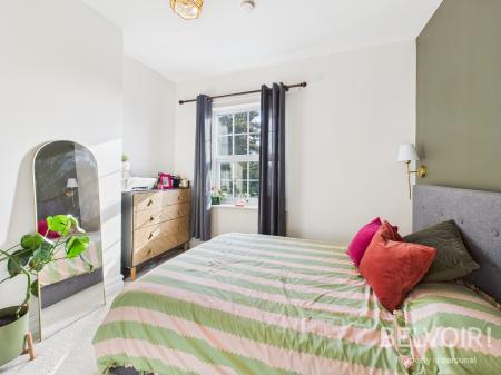 2 bedroom Terraced House for sale in Albert Street, Stone, ST15