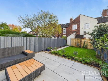 2 bedroom Terraced House for sale in Albert Street, Stone, ST15